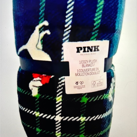 Victoria’s Secret PINK Cozy Green Fleece Puppy Dog Logo Sherpa Blanket NWT - Picture 2 of 8